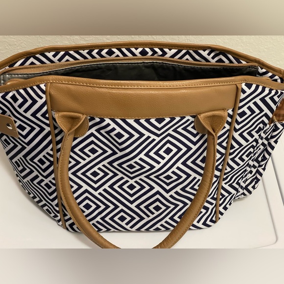 Lunch Bag - Picture 3 of 4